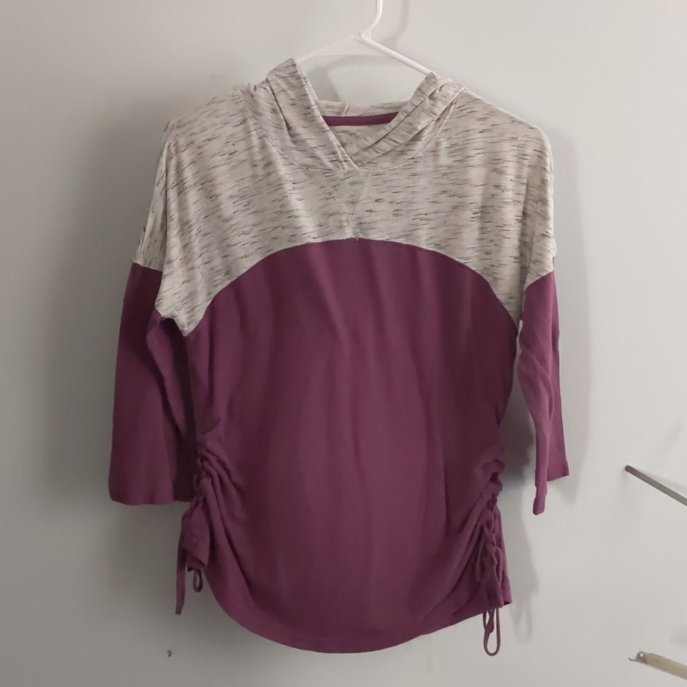 midsleeve long sleeve tee